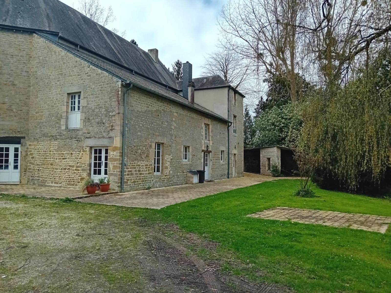 Magnifique Chateau Renove Proche Bourg Grand Parc Belle Terrasse Billard, Ping Pong, Proche Bayeux Et Plages Du Debarquement Tilly-sur-Seulles Dış mekan fotoğraf