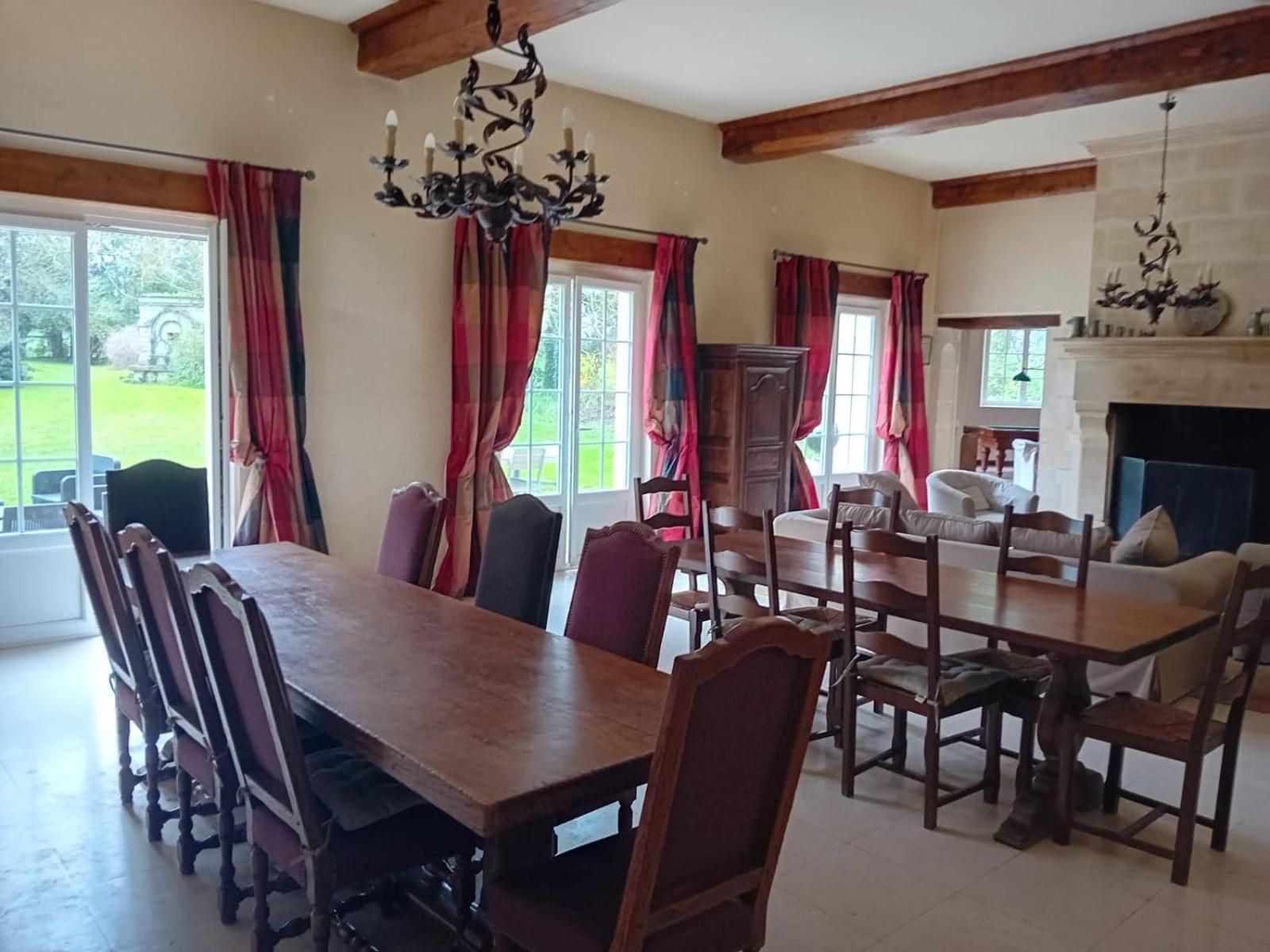 Magnifique Chateau Renove Proche Bourg Grand Parc Belle Terrasse Billard, Ping Pong, Proche Bayeux Et Plages Du Debarquement Tilly-sur-Seulles Dış mekan fotoğraf